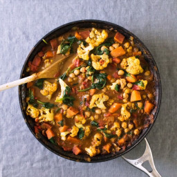Coconut Cauliflower Curry (Fan Favorite!) – A Couple Cooks