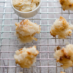 Coconut Macaroons...And 5 Ways to Kick Your Sugar Habit