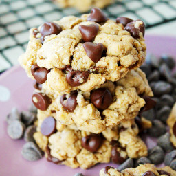 Coconut Oil Chocolate Chip Oatmeal Cookies