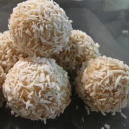 Coconut Rum Balls