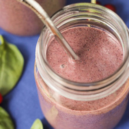 Coconut Water Smoothie with Berries & Spinach