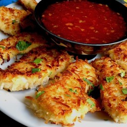 coconut chicken w/ sweet chili dipping sauce