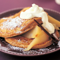 Coffee hotcakes with poached pears