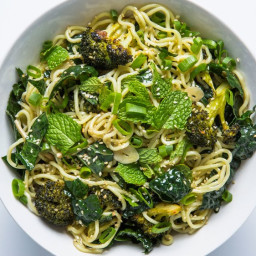 Cold Sesame Noodles with Broccoli and Kale