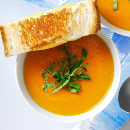 contest-winning-roasted-tomato-soup-2054971.jpg