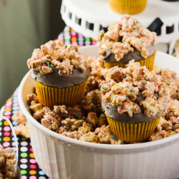Cookie Butter Popcorn Cupcakes