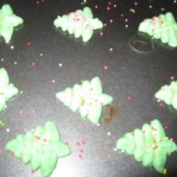 cookie-day-christmas-tree-press-coo.jpg