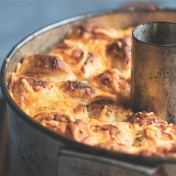 Cooking For A Crowd? Make This Cheddar-Herb Monkey Bread