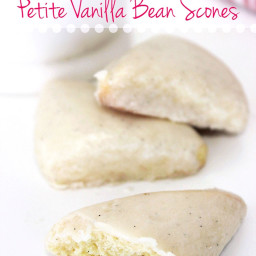 Copycat Starbucks Petite Vanilla Bean Scones Recipe