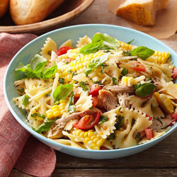 corn-and-tomato-pasta-salad-1622570.jpg