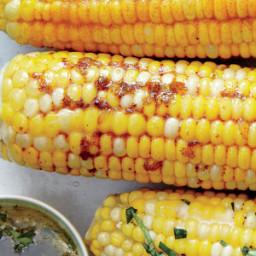 corn-on-the-cob-with-honey-chipotle-butter-1713565.jpg