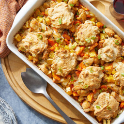 Country-Style Chicken & Biscuits with Vegetables