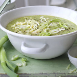 Courgette, potato and cheddar soup