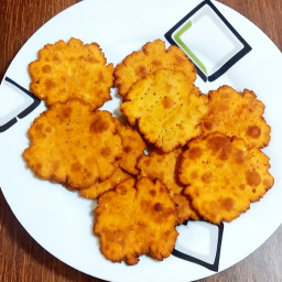 Crackers (Mathri) 