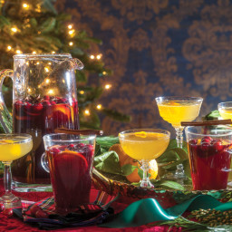 Cranberry and Clementine Mulled Wine