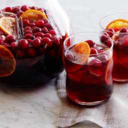 Cranberry-Clementine Mulled Sangria
