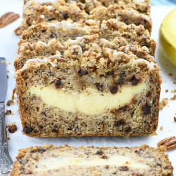 Cream Cheese Banana Bread with Crumb Topping