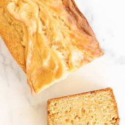 Cream Cheese Bread with Caramel
