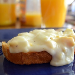 creamed-eggs-on-toast-b9267b.jpg