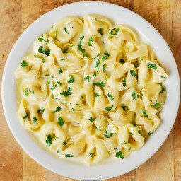 Creamy Asiago Cheese Garlic Tortellini