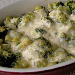 creamy-broccoli-casserole-2741342.jpg