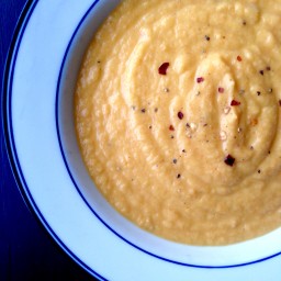 Creamy Cauliflower and Carrot Cheddar Soup