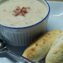 Creamy chicken and bacon soup