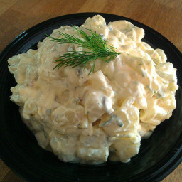 creamy-dill-potato-salad-1948335.jpg