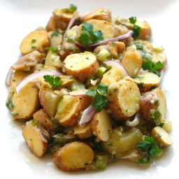 creamy-fingerling-potato-salad-vegan-1366764.jpg