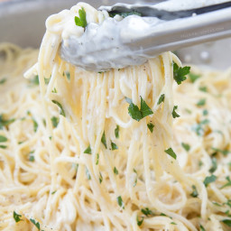 Creamy, Four-Cheese and Garlic Spaghetti