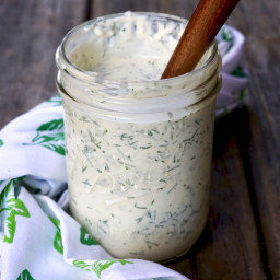 Creamy Garlic-Dill Salad Dressing