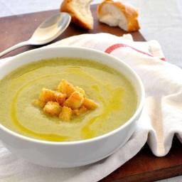 Creamy Healthy Broccoli Soup