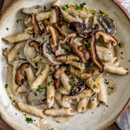 Creamy Herb Mushroom Pasta