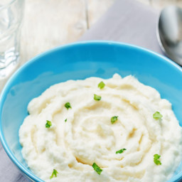 Creamy Mashed Cauliflower "Potatoes"