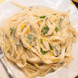 creamy-meyer-lemon-and-spinach-pasta-1872505.jpg