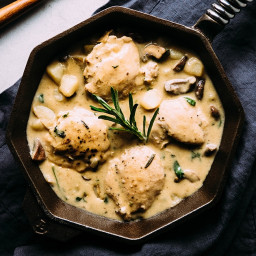 Creamy One Pan Chicken and Potatoes