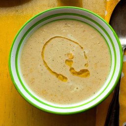 Creamy, Porridge-Like Semolina Soup with Saffron and Anise