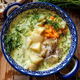 Creamy Potato and Dill Soup ('Koperkowa')