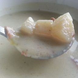 Cream Of Potato & Leek Soup with Bacon