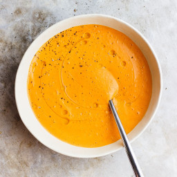 Creamy Roasted Red Pepper Bisque