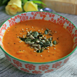 Creamy Roasted Tomato and Rosemary Soup