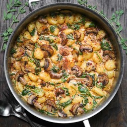 Creamy Spinach and Mushroom Gnocchi (One-Pan, 20 Minutes)