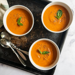 Creamy tomato-basil soup