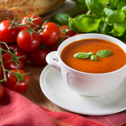 Creamy Tomato Soup with Fresh Spinach Recipe