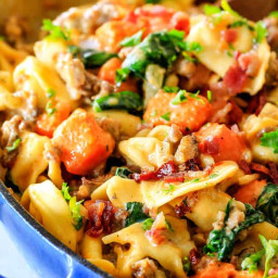 Creamy Tortellini Toscana with Sausage, Spinach and Bacon!