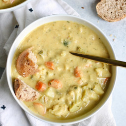 Creamy Vegan Broccoli Cauliflower Soup