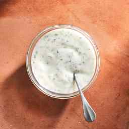 creamy-yogurt-dill-sauce-3075638.jpg