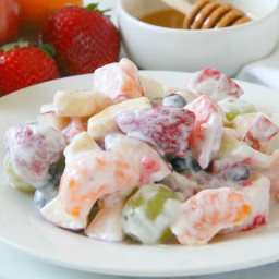 Creamy Yogurt Fruit Salad