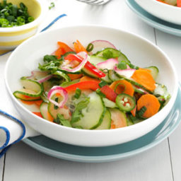 Crisp and Spicy Cucumber Salad Recipe