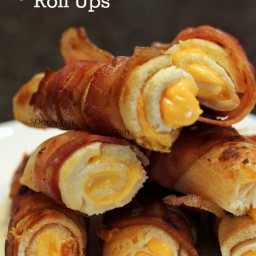 Crispy Bacon Grilled Cheese Roll Ups